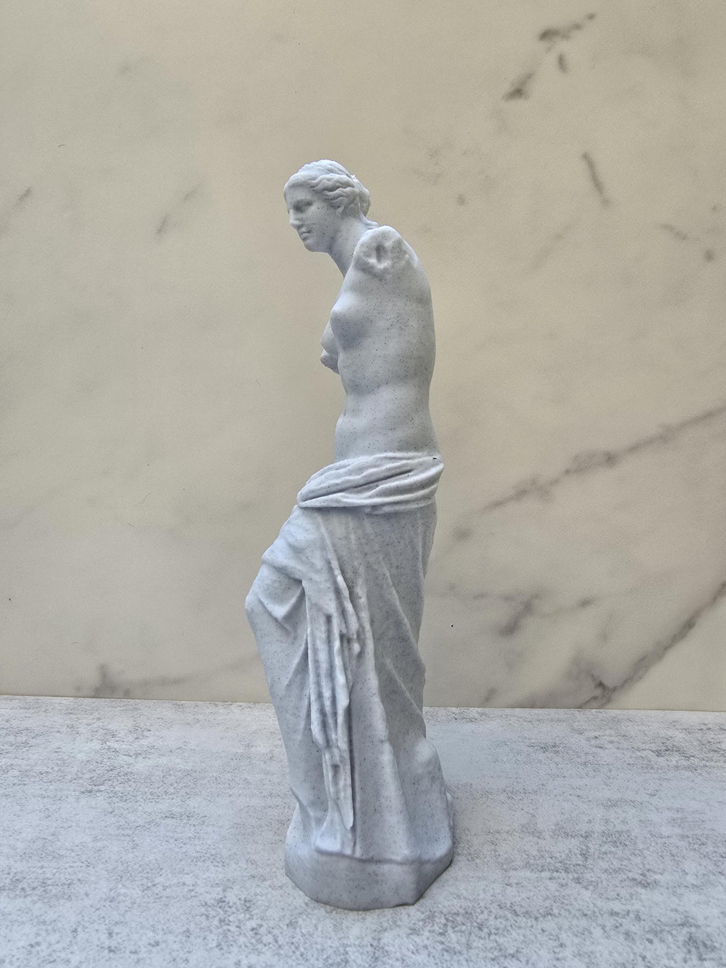 Venus de Milo Statue
