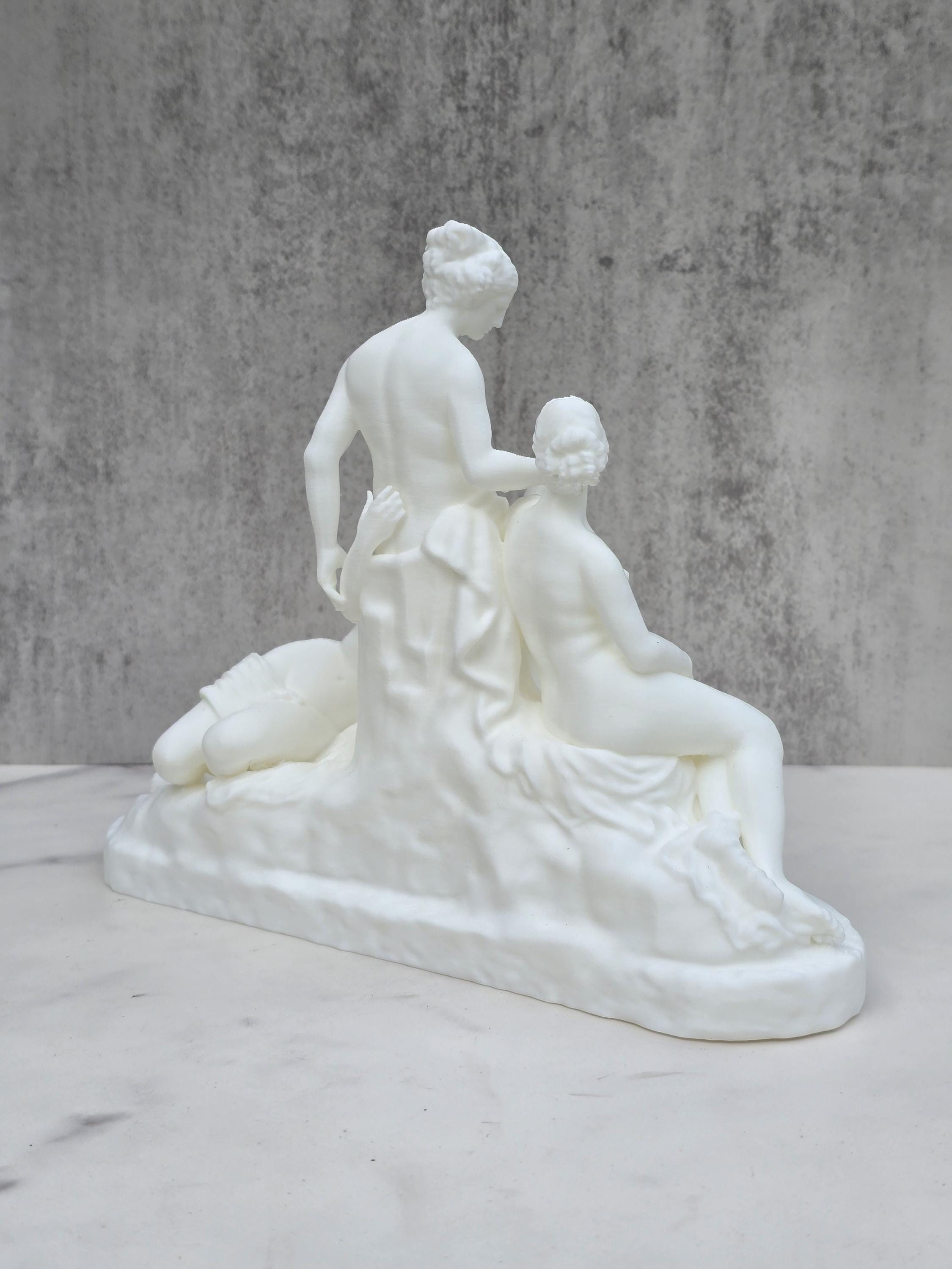 Three Graces Statue