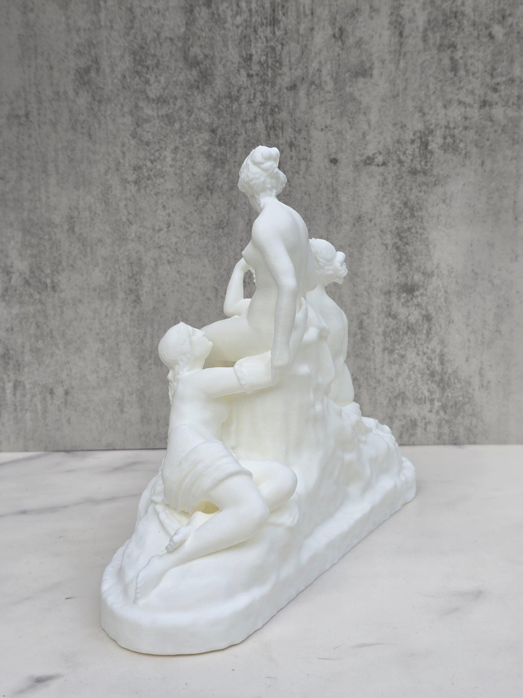 Three Graces Statue