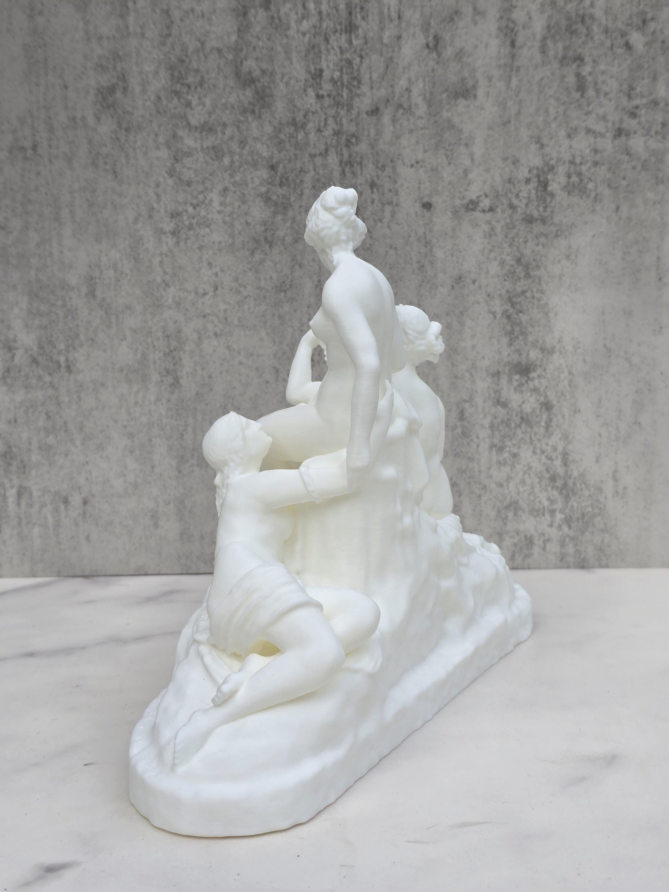 Three Graces Statue