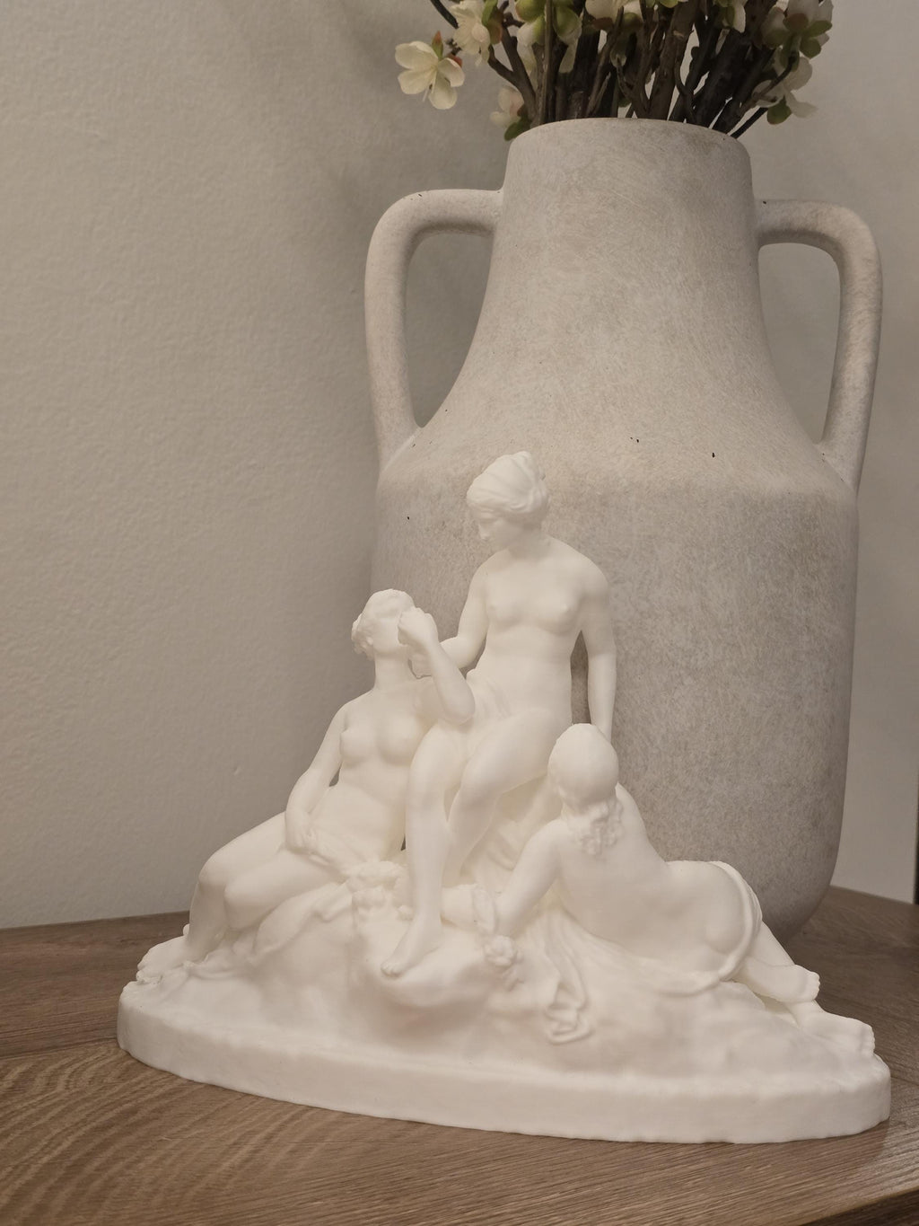 Three Graces Statue