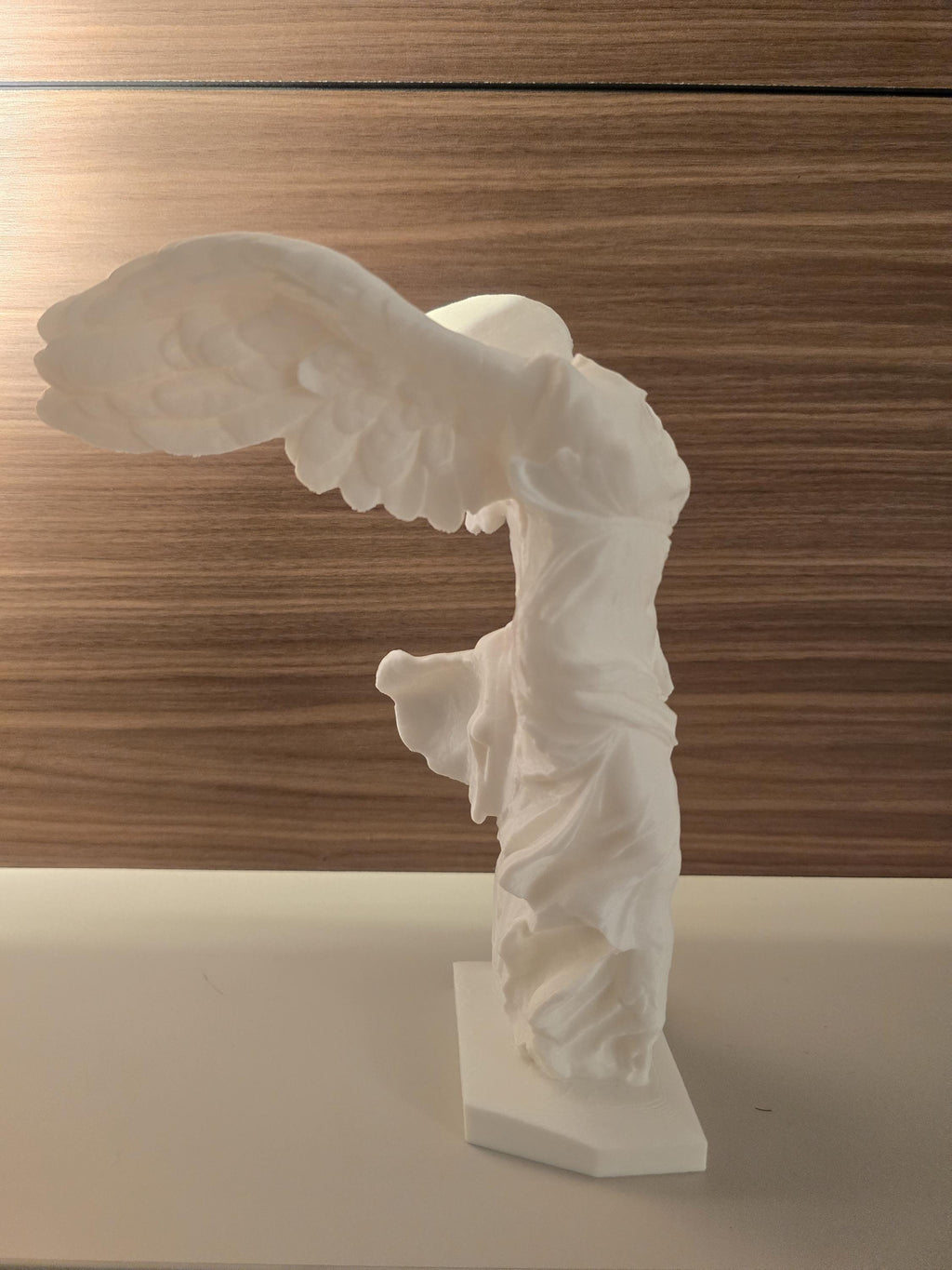 Winged Victory of Samothrace Statue