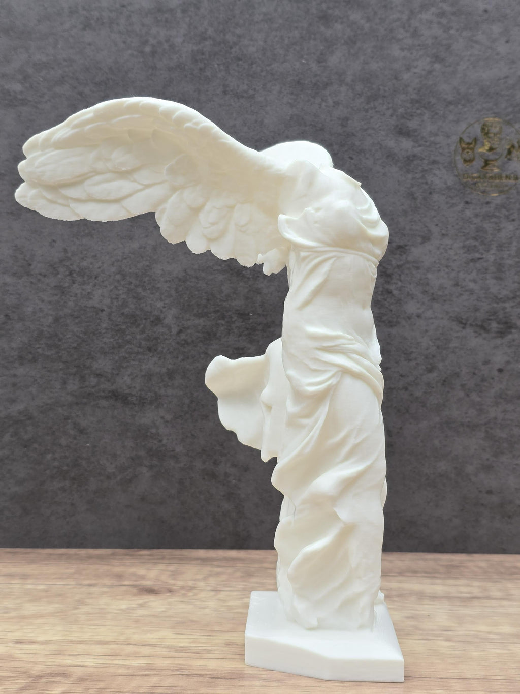 Winged Victory of Samothrace Statue