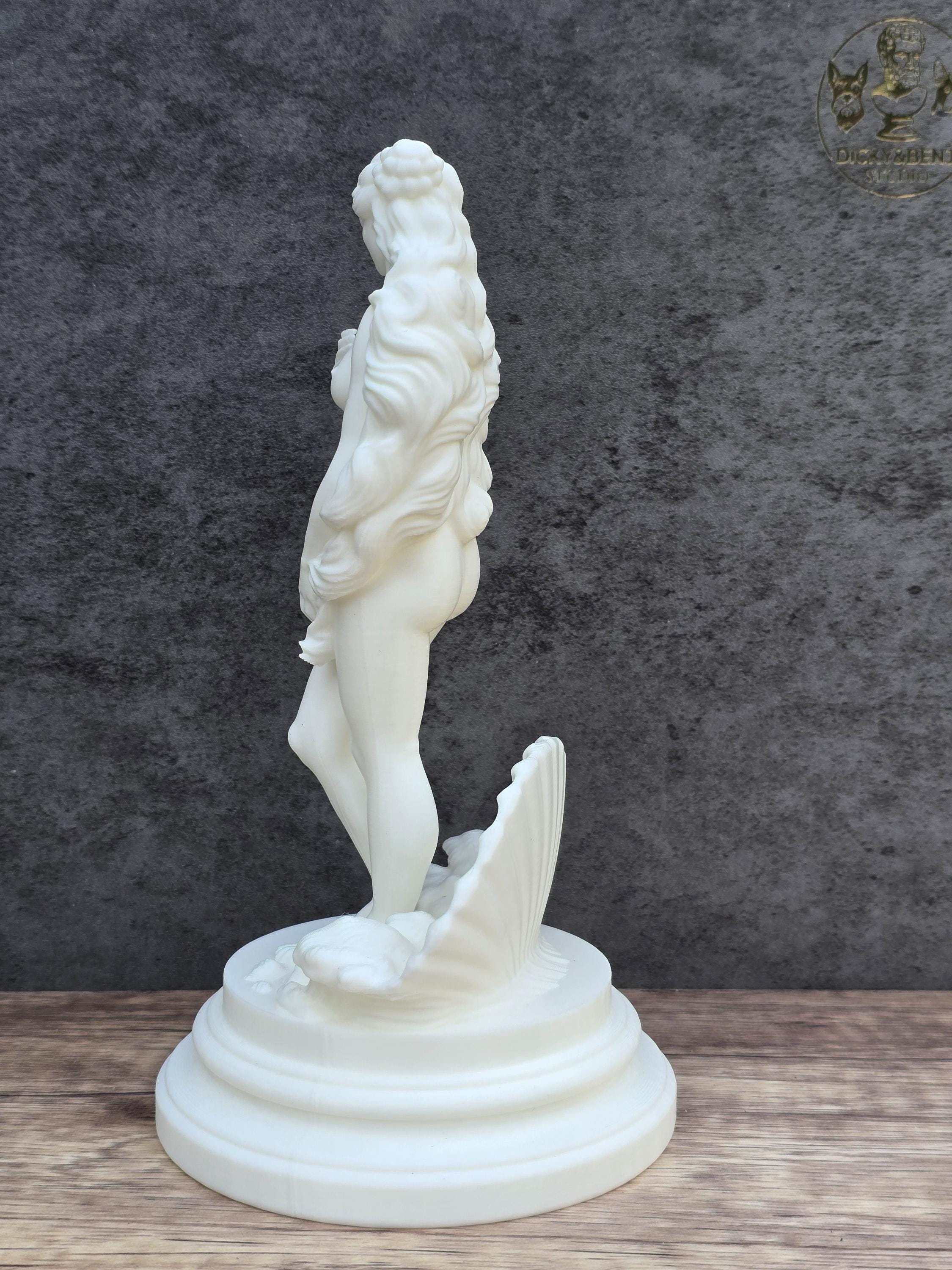 Birth of Venus Statue
