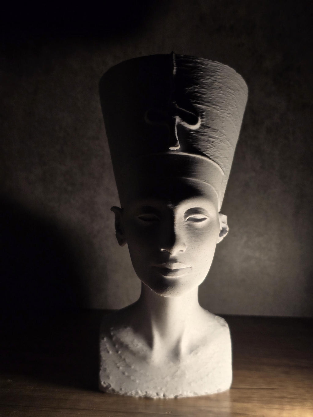 Nefertiti Bust Statue