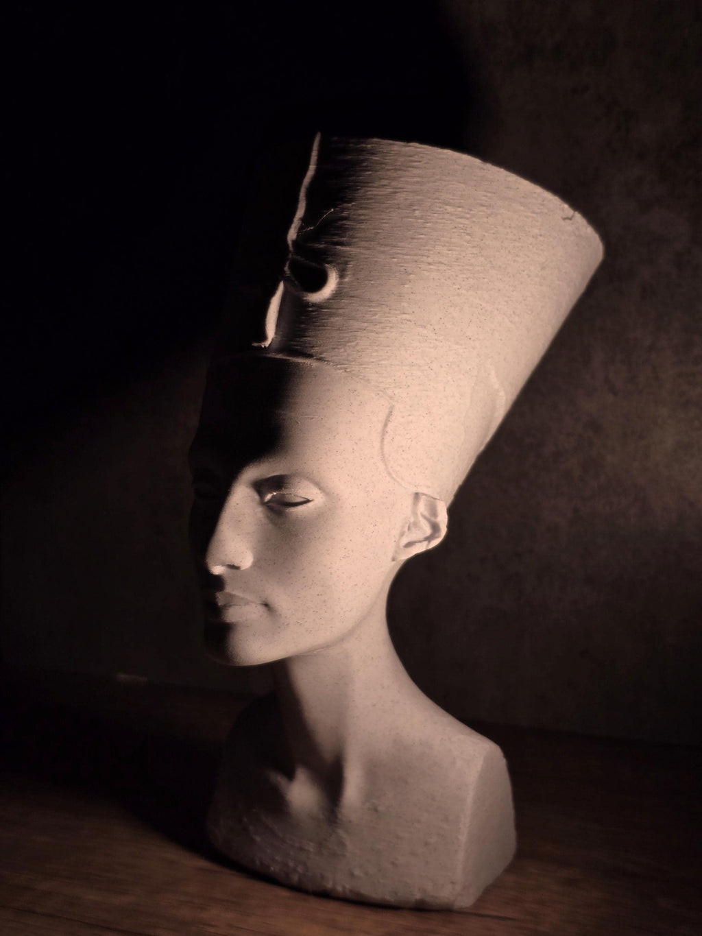 Nefertiti Bust Statue